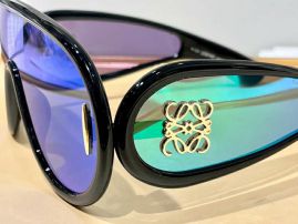 Picture of Loewe Sunglasses _SKUfw51902624fw